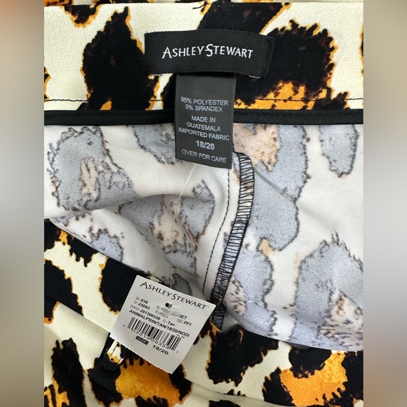 Ashley Stewart Animal Print  Pull On Jogger Pants Wide Leg Sz 18/20 - Picture 7 of 10